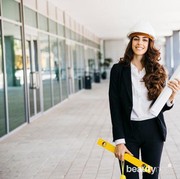 Tips Ampuh Jadi Wanita Elegan, Mandiri, dan Percaya Diri