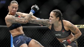 Hasil UFC 250: Nunes Kalahkan Spencer dan Cetak Sejarah Baru