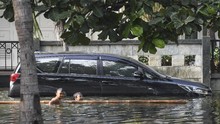 Hujan Deras di Jakarta, 9 RT Banjir Hingga 70 Sentimeter