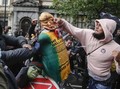 Sayap Kanan Bentrok dengan Pedemo Bela Floyd di London