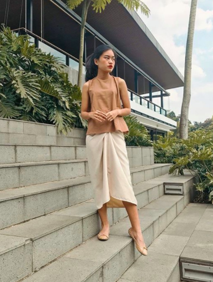 Cantik, 7 Foto Anak Gadis Alya Rohali yang Jarang Tersorot - Foto 7