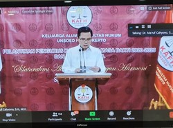 Dilantik Jadi Ketua KAFH Unsoed, Sesjen MPR Beri Pesan New Normal