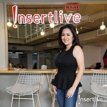 Sebulan Menghilang, Pose Tante Ernie di Ranjang Langsung Jadi Sorotan