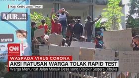 VIDEO: Aksi Ratusan Warga di Kediri Tolak Rapid Test