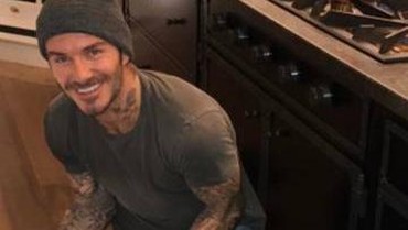 img-title Buat Danau Buatan di Rumah, David Beckham Kena Tegur Tetangga