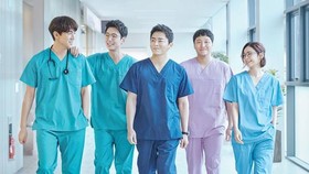Playlist yang Dimainkan Mido and Parasol di Hospital Playlist