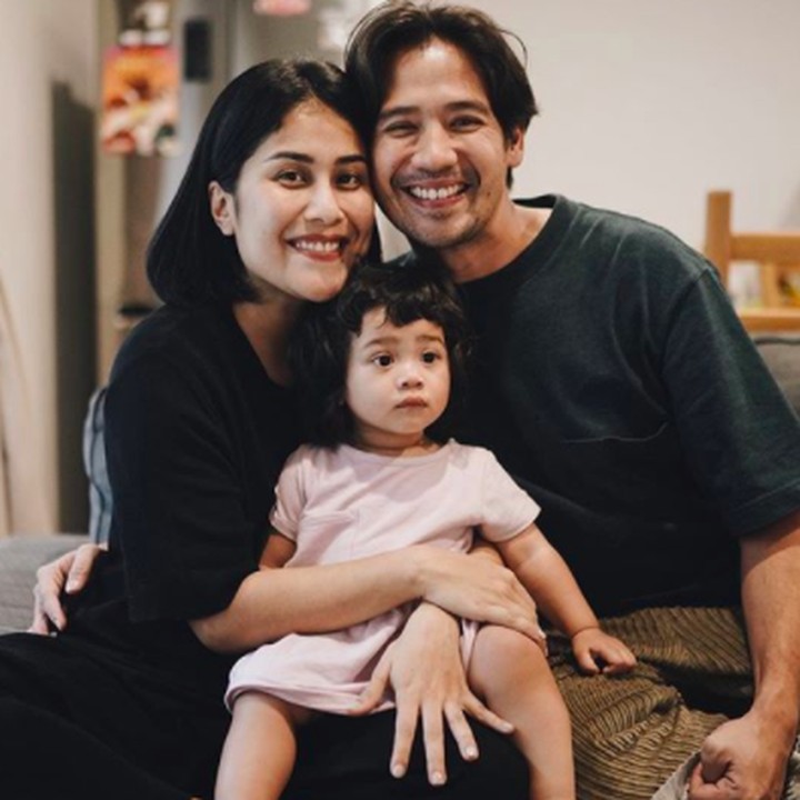 <p>Gya Sadiqah, istri Tarra Budiman melahirkan anak pertama mereka pada 28 Desember 2018. (Foto: Instagram @tarrabudiman)</p>