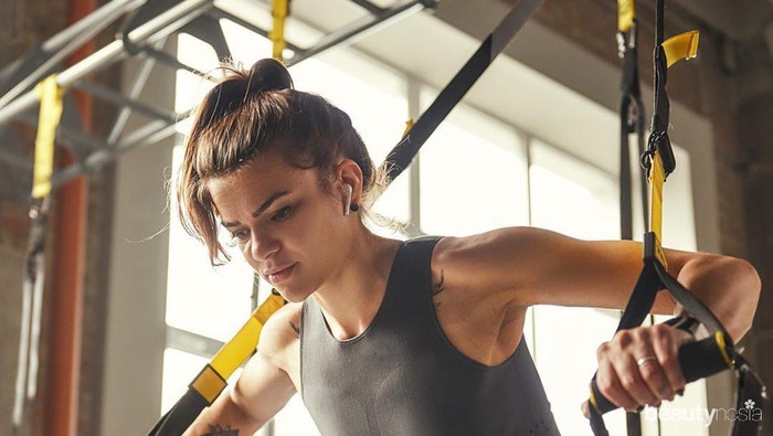 Ampuh Bakar Kalori Lebih Banyak, Ini Manfaat TRX!