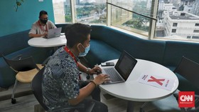Studi: Daftar Sektor Usaha Rentan PHK Pekerja di Era Corona