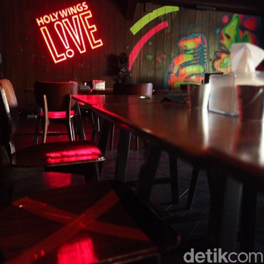 MUI Kecam Holywings Usai Gunakan Nama Muhammad & Maria untuk Promosi