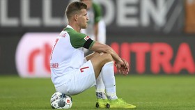 Striker Liga Jerman Gagal Penalti Gara-gara Stadion Kosong