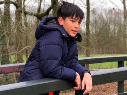 7 Potret Eddy Meijer Anak Maudy Koesnaedi, Gantengnya Kebangetan