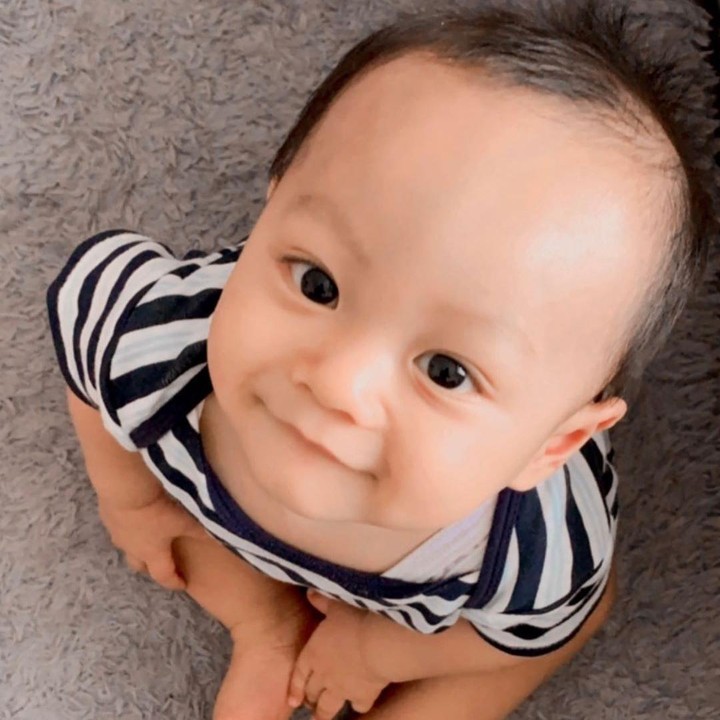 <p>Ghanie kini berusia 10 bulan, di saat-saat seperti ini anak punya berbagai tingkah yang menggemaskan ya? (Foto: Instagram @rizalarmada)</p>