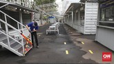 Kawasan kuliner dan kreatif Thamrin 10 Kawasan kuliner dan kreatif Thamrin 10 seluas 8000 meter persegi yang berada di kawasan Jalan Thamrin, Jakarta ini sempat tutup hampir 3 bulan saat pandemi corona. (CNN Indonesia/ Safir Makki)