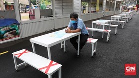 FOTO: Thamrin 10 Berbenah Jelang Buka Pekan Depan