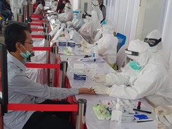 DPRD Surabaya Nilai Rapid Test Massal Percepat Penanganan COVID-19