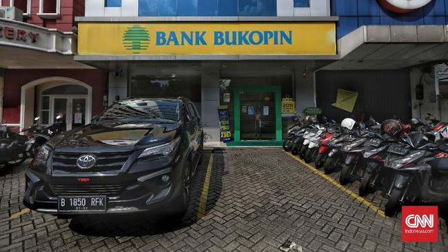 Ilustrasi Bank Bukopin. CNN Indonesia/Bisma Septalisma