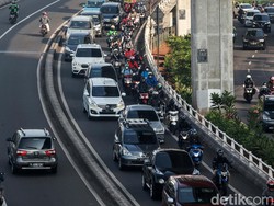 Awas! Mobil Ber-AC Belum Tentu Aman dari Polusi