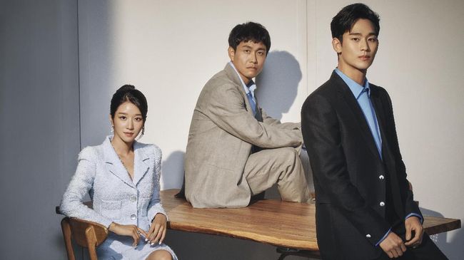 Beberapa drama Korea berhasil bertahan menjadi yang terlaris sejak Juni lalu, seperti It's Okay to Not Be Okay, Backstreet Rookie, dan My Unfamiliar Family.