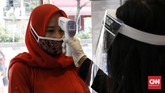 Kesehatan Mata saat New Normal ptik menjadi bagian dari bidang kesehatan, karena mempunyai peranan penting untuk kesehatan mata masyarakat kala pemerintah menerapkan tatanan kehidupan baru atau New Normal. Depok. Rabu (10/6/2020). CNN Indonesia/Andry Novelino