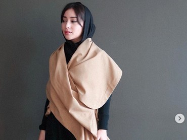 Kenakan Kerudung, Nikita Willy Tak Peduli Komentar Orang