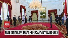 VIDEO: Presiden Jokowi Terima Surat Kepercayaan 7 Dubes