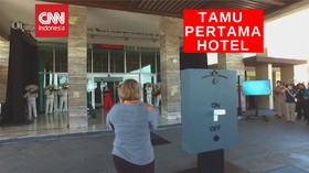 VIDEO: Tamu Pertama Hotel di Meksiko