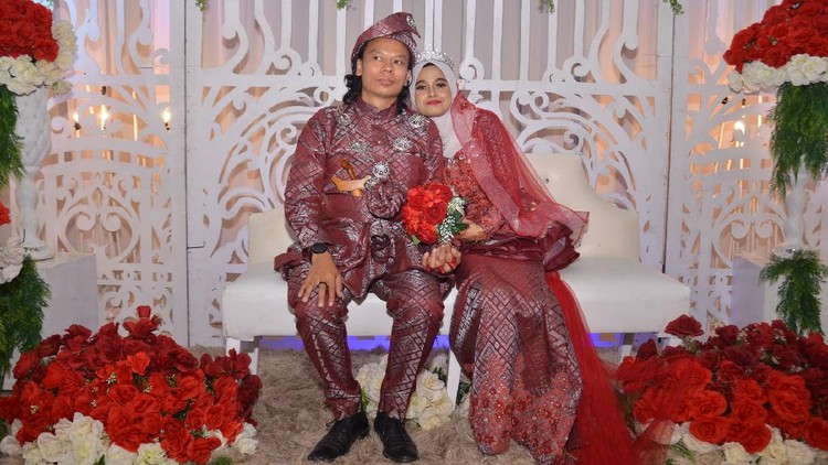 Viral foto pernikahan Munirah