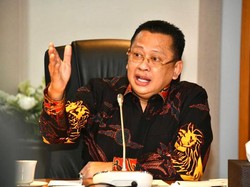 Redam Spekulasi, Ketua MPR Minta Kebakaran Gedung Kejagung Diusut
