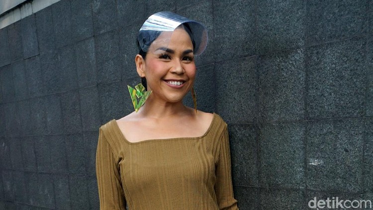 Melaney Ricardo saat ditemui di kawasan studio Trans TV.