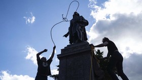 5 Patung dengan Sejarah Rasisme, dari Colombus ke Raja Belgia