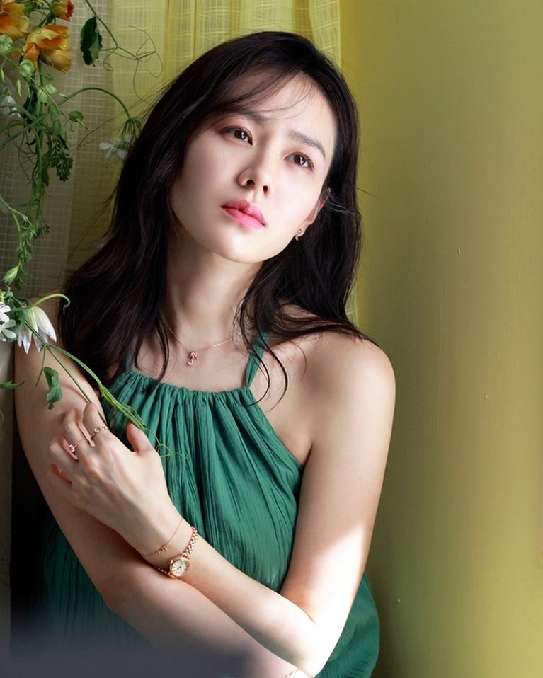 8 Pesona Son Ye Jin, Jadi Wanita Tercantik Sedunia di Usia 38 Tahun