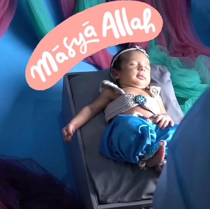 <span style="color: #500050; font-family: Arial, Helvetica, sans-serif; font-size: small;">Semoga selalu sehat dan tumbuh menjadi anak yang membanggakan ya baby Nooran. (Foto: YouTube Tania Nadira)</span>
