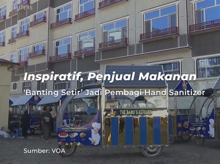 Inspiratif, Penjual Makanan 'Banting Setir' Jadi Pembagi Hand Sanitizer