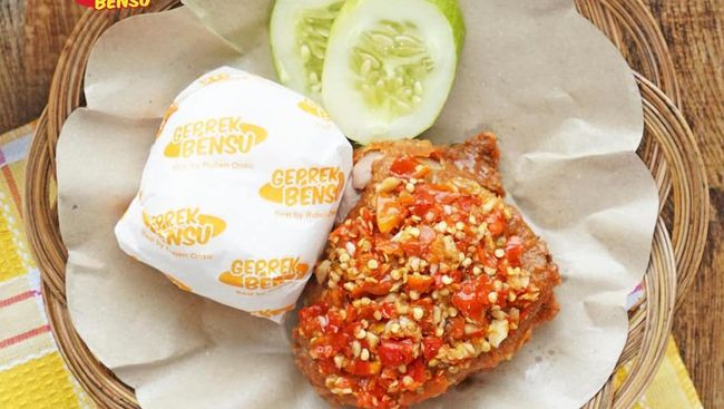 7 Bisnis Kuliner Olahan Ayam Milik Selebritas Indonesia yang Populer, Mana Favoritmu?