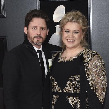 Bantahan Duda Kelly Clarkson atas Tuduhan Penggelapan Uang Komisi