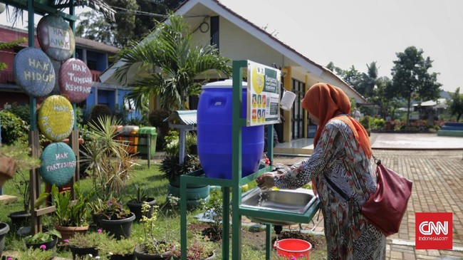 Kasus positif corona dilaporkan sudah terjadi di 267 kelurahan yang ada di DKI Jakarta.