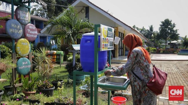 Seluruh Kelurahan di DKI Sudah Catat Kasus Positif Covid-19 Kasus positif corona dilaporkan sudah terjadi di 267 kelurahan yang ada di DKI Jakarta.