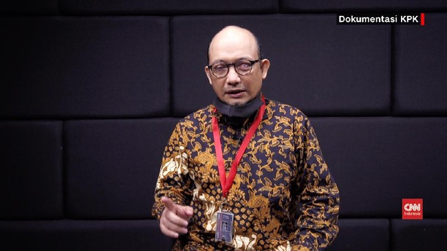 Novel Baswedan dan puluhan pegawai KPK disebut tak lolos tes wawasan kebangsaan untuk ASN. Di balik tes itu, BIN, BAIS, hingga BNPT berperan sebagai penyusun.
