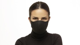 Cara Agar Riasan Tak Menempel di Masker