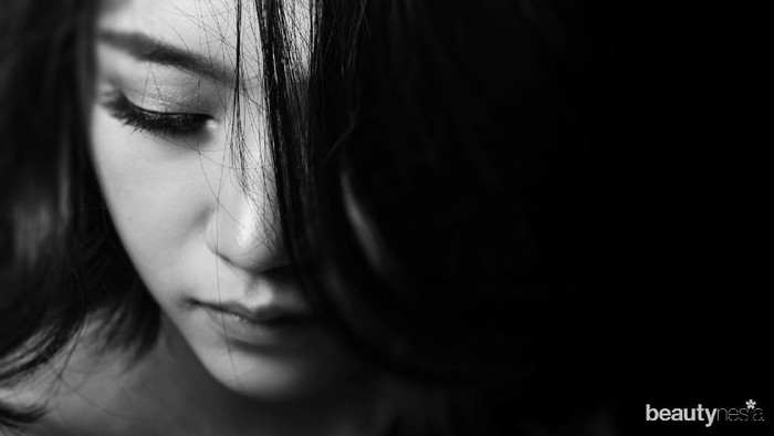 Tips Atasi Penyesalan Salah Jatuh Cinta