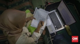 Mahasiswa UI Dukung Skripsi Tak Lagi Wajib: Ganti Menteri Berubah Lagi