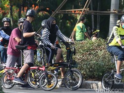 Punya Sepeda Tak Lantas Kebal Corona, Setop Nongkrong dan Berkerumun!