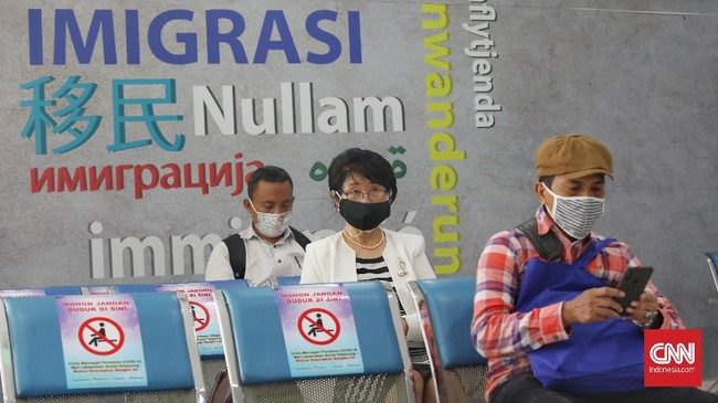 Ditjen Imigrasi akan memberi tindakan tegas terhadap WNA yang melanggar protokol kesehatan selama PPKM Darurat di Jawa dan Bali.