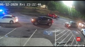 VIDEO: Warga Demo Penembakan di Atlanta, Polisi Dipecat