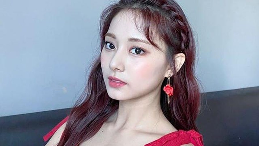 Tzuyu 'TWICE' Tzuyu 'TWICE'
