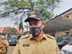 Momen Wawalkot Bekasi Tinjau Lokasi Terdampak Puting Beliung
