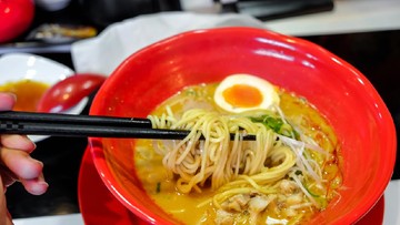 Cara Memasak Telur Ramen Lembut ala Jepang