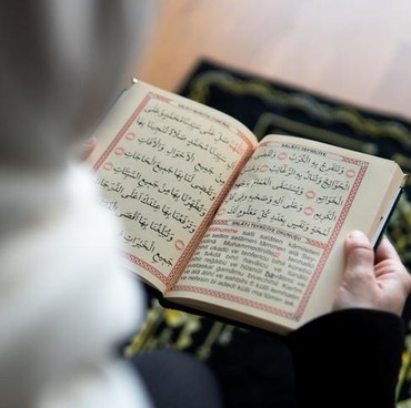 Aldi Taher Unggah Video Baca Al Quran demi Politik, Ustaz Reza: Sangat Ironi