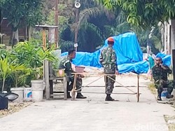 Video Terpal Biru Selimuti Bangkai Pesawat Tempur yang Jatuh di Riau
